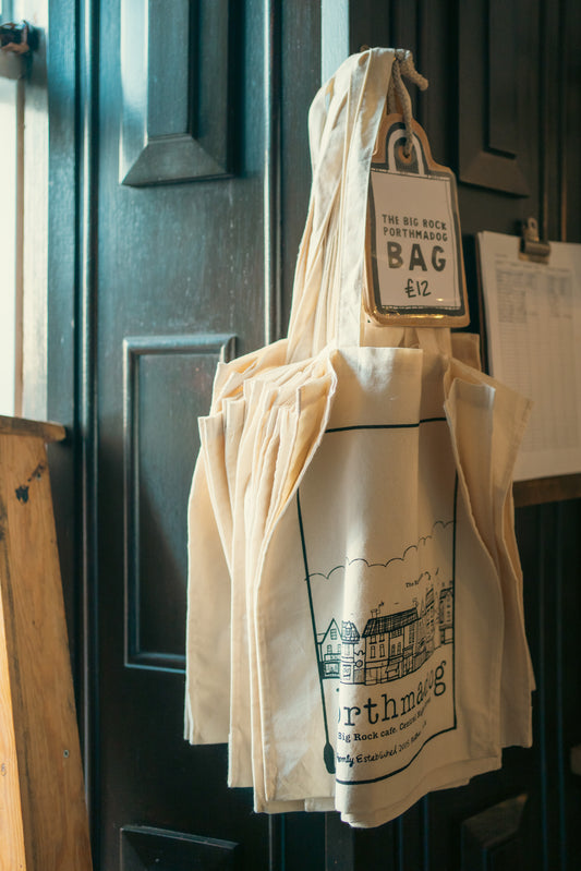 Big Rock Cafe Tote Bag