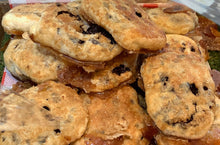 Load image into Gallery viewer, Eccles cakes in 5s
